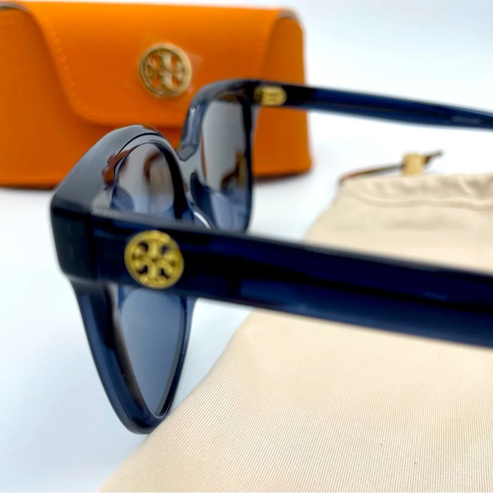 Tory Burch woman sunglasses